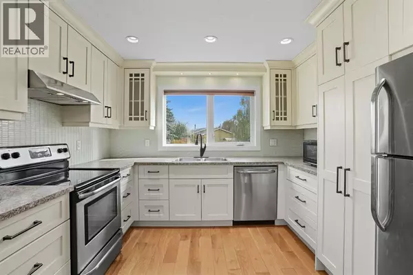 Calgary, AB T3J1K1,108 Falchurch Crescent NE