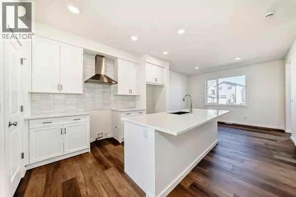 Calgary, AB T3S0L4,236 Rangeview Way SE