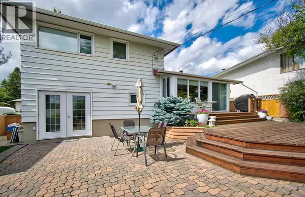 4808 Nordegg Crescent NW, Calgary, AB T2K2M5