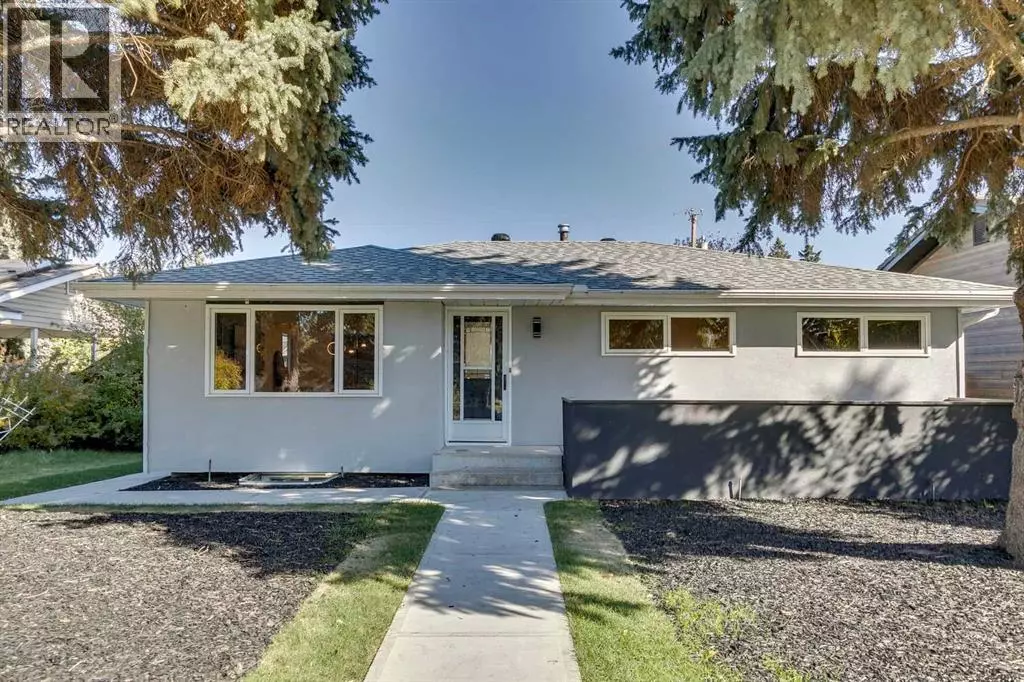 Calgary, AB T2J1S8,10228 Maple Brook Place SE