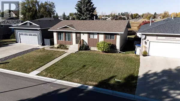 Claresholm, AB T0L0T0,22 Westrose Avenue