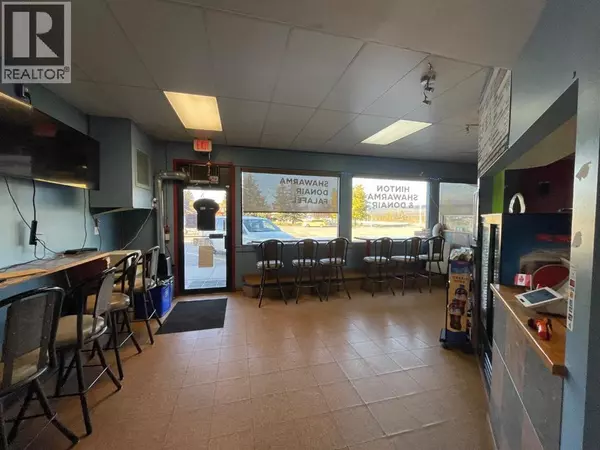 Hinton, AB T7V2B1,1, 114 Park Street