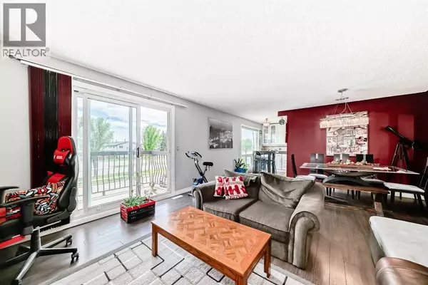 Calgary, AB T2K5S3,37, 7205 4 Street NE
