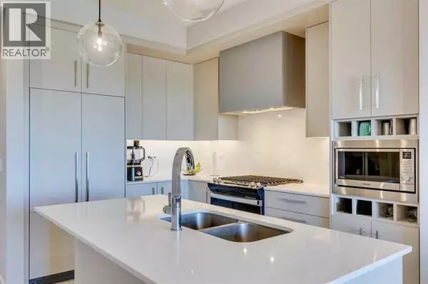 Calgary, AB T3H6M1,615, 8230 Broadcast Avenue SW