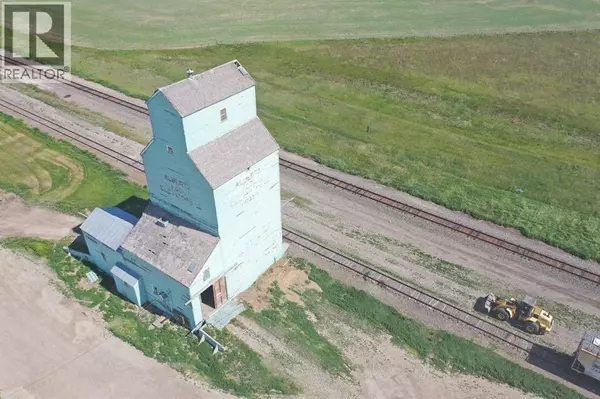 Brant, AB T0L0L0,741 Railway Ave