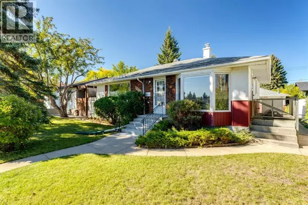 Calgary, AB T3B2L8,3915 73 Street NW