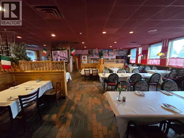 0 16 Avenue NW, Calgary, AB T2M0J9