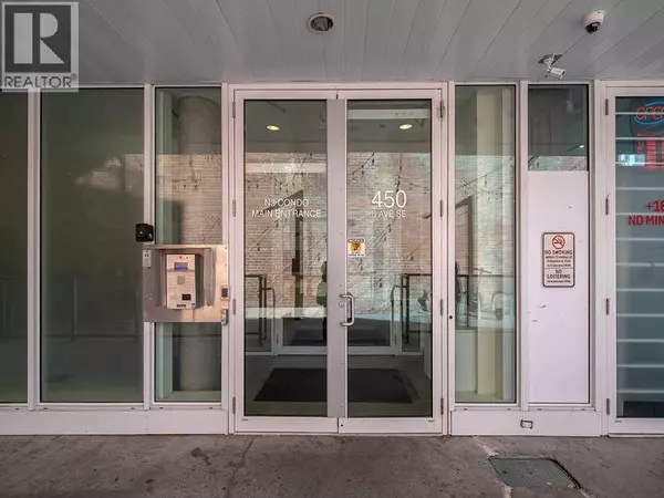 Calgary, AB T2G1T2,1009, 450 8 Avenue SE