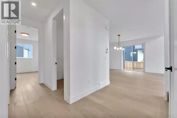 Langdon, AB T0J1X3,4 North Bridges Glen