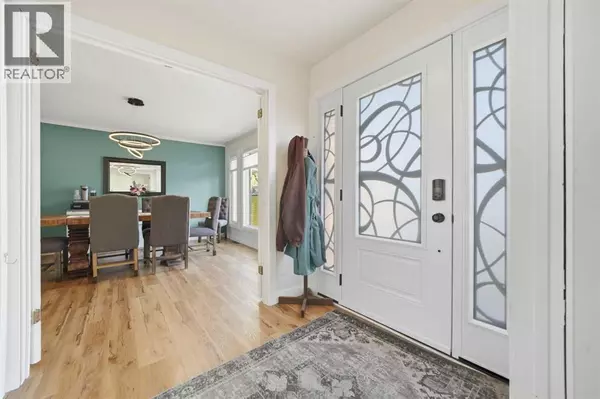 Calgary, AB T3B1L5,8131 33 Avenue NW