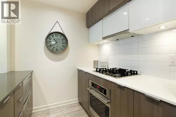 Calgary, AB T2P0X3,205, 51 Waterfront Mews SW