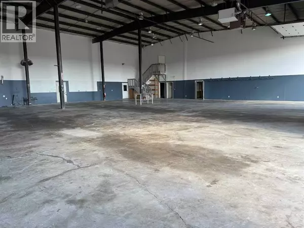 Sylvan Lake, AB T4S2H6,18 Sylvaire Close