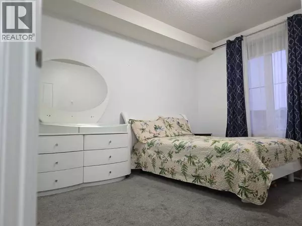 Calgary, AB t3j0h4,2204, 333 Taravista Drive NE