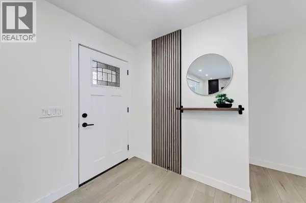 Calgary, AB T3A0Y6,5219 Valiant Drive NW