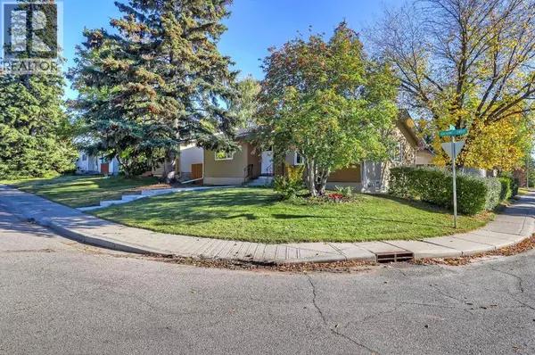 5219 Valiant Drive NW, Calgary, AB T3A0Y6