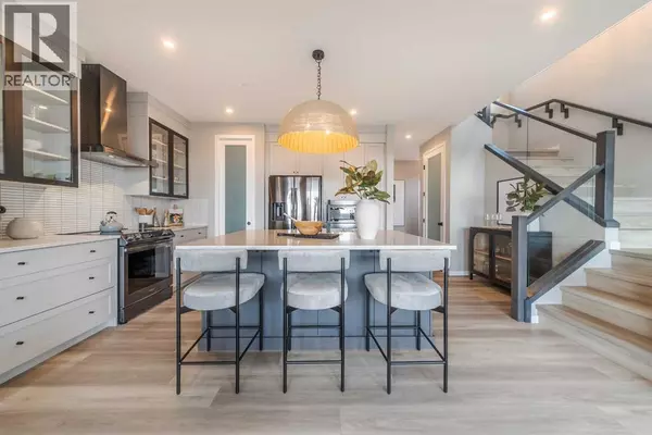 Calgary, AB T3P2B3,191 Lucas Common NW