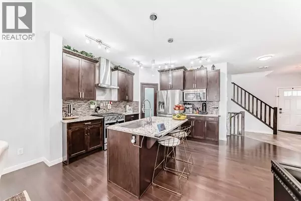 165 Hillcrest Drive SW, Airdrie, AB T4B0Y8