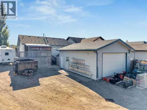Red Deer, AB T4R3E7,86 Donald Close