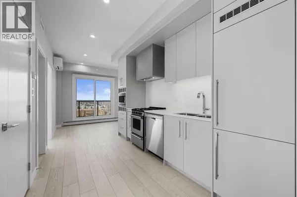 Calgary, AB T3H6L3,601, 8230 Broadcast Avenue SW