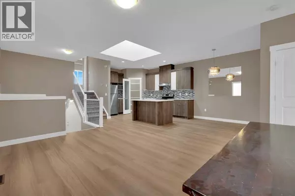 Airdrie, AB T4B0R7,87 Baysprings Way SW