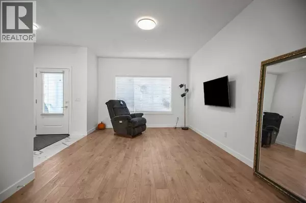 Calgary, AB T3S0E9,7581 202 Avenue SE