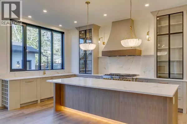 Calgary, AB T2T3S4,3207 Alfege Street SW