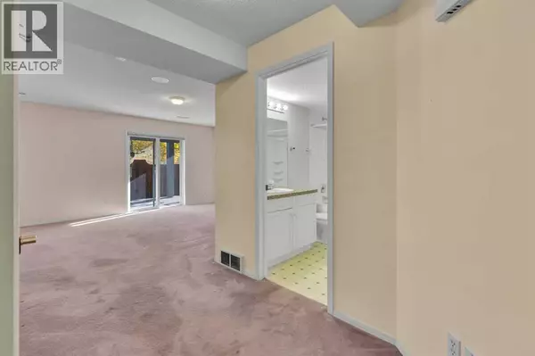 Calgary, AB T3B5T3,140 Valley Ridge Heights NW