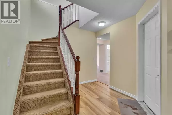 Calgary, AB T3B5T3,140 Valley Ridge Heights NW