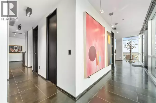 Calgary, AB T2P0S9,2004, 108 9th Avenue SW