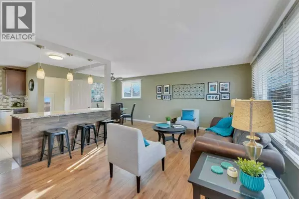 Red Deer, AB T4N4Y3,11 Fir Street