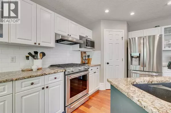 Calgary, AB T2X3P4,219 Chapalina Place SE