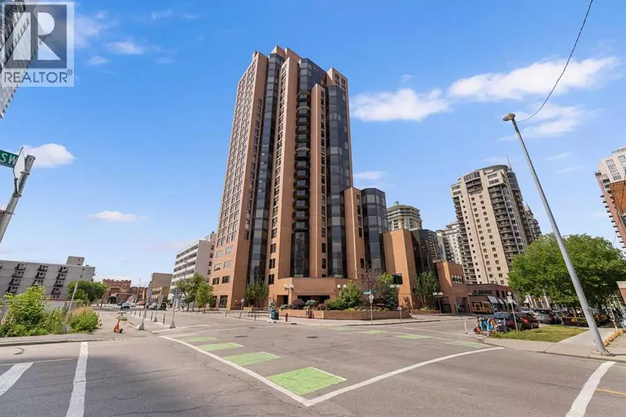 604, 1100 8 Avenue SW, Calgary, AB T2P3T9