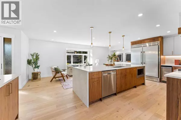 1275 Lake Sundance Crescent SE, Calgary, AB T2J2S7