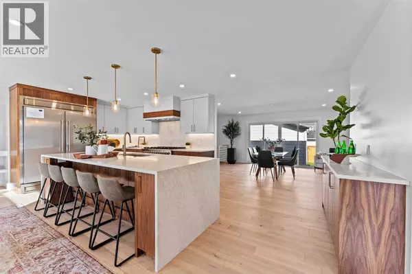 Calgary, AB T2J2S7,1275 Lake Sundance Crescent SE