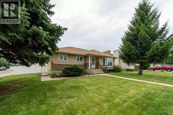 Medicine Hat, AB T1B3Y9,83 Stapeford Crescent SE