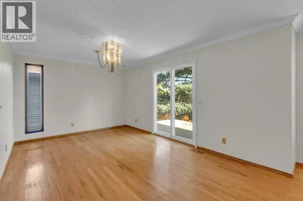 Calgary, AB T3K1W2,88 Bermondsey Crescent NW