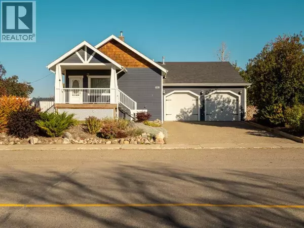 608 Rogers Avenue, Picture Butte, AB T0K1V0