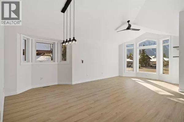 Canmore, AB T1W1H4,327 Canyon Close