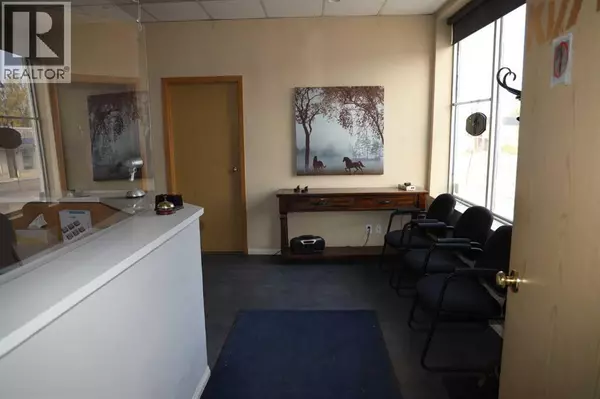 Strathmore, AB T1P1K1,122 2 Avenue