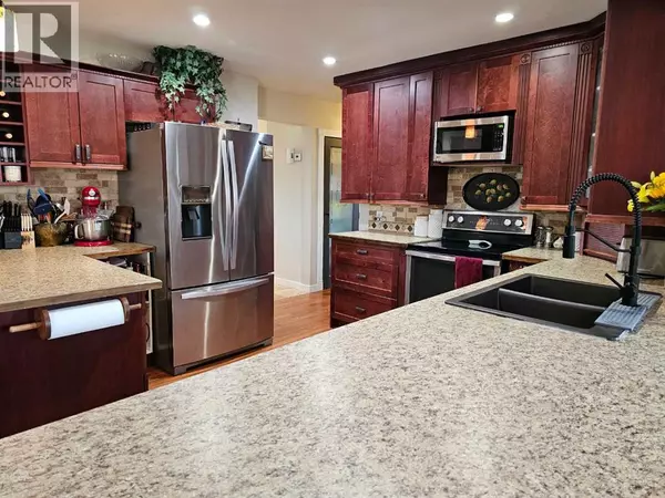 Lacombe, AB T4L1V3,31 Willow Crescent