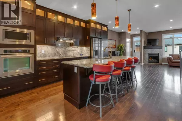 Calgary, AB T2N0L3,2534 3 Avenue NW