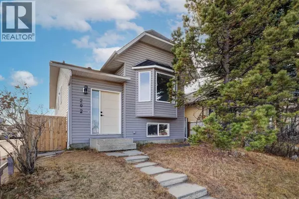 202 Falmere Way NE, Calgary, AB T3J2Y1