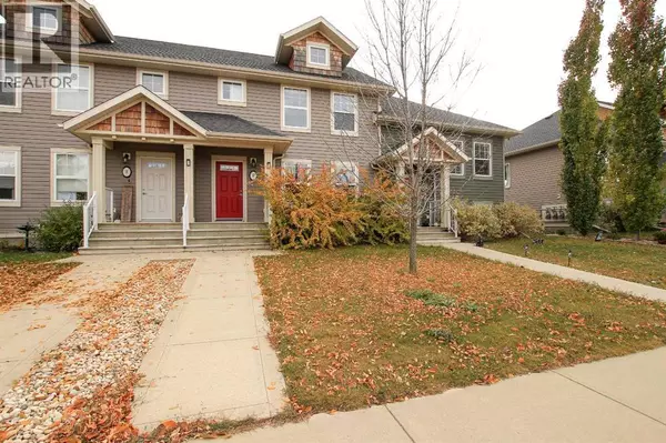 6 Rafferty Court, Sylvan Lake, AB T4S0K2