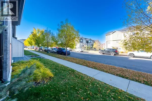 Calgary, AB T3N1M6,203, 225 Redstone Walk NE