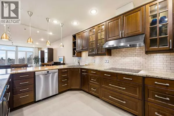 Calgary, AB T2M0B4,402, 103 10 Avenue NW