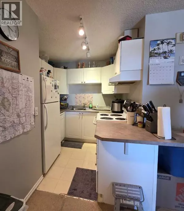 Calgary, AB T3K5J8,404, 9 Country Village Bay NE