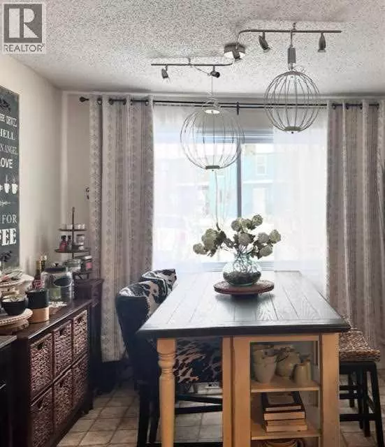 Hinton, AB T7V1K8,338, 457 COLLINGE Road