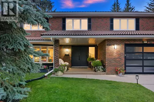 Calgary, AB T2V3N8,116 Bay View Drive SW