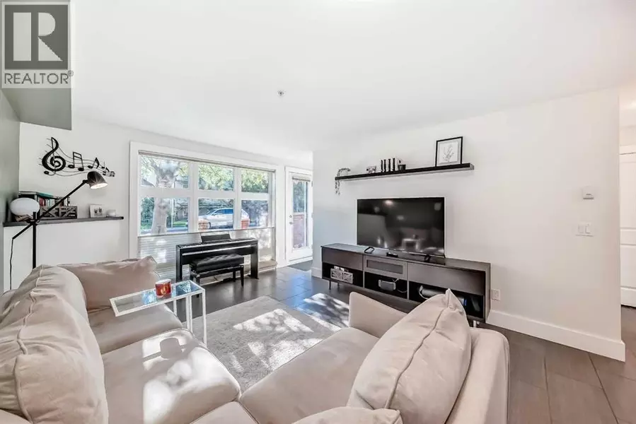 104, 725 4 Street NE, Calgary, AB T2E3S7