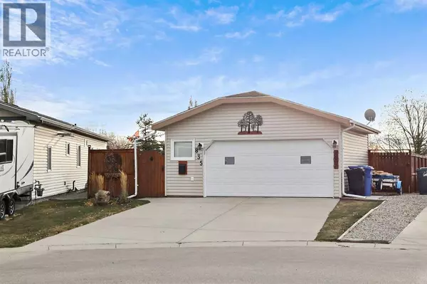 Carstairs, AB T0M0N0,835 Beckner Crescent